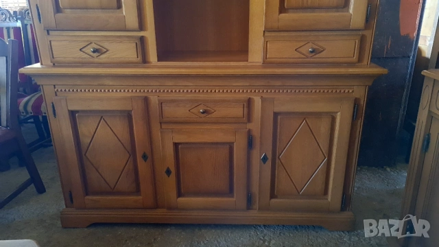 Уникален масивен дъбов бюфет – Елегантност и стил за Вашия дом!, снимка 5 - Бюфети - 54202993