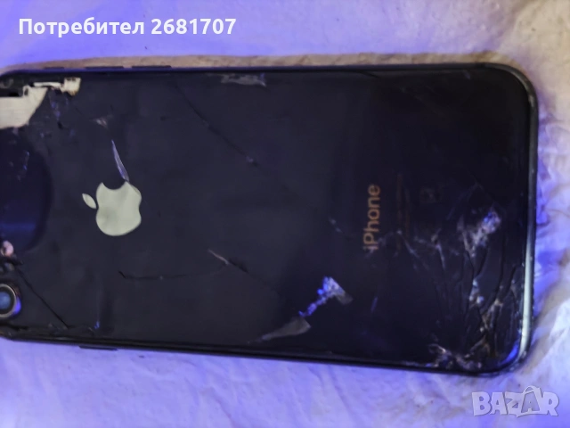 телефон iPhone 8