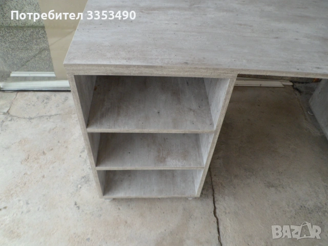 Продавам бюро в добро състояние, снимка 2 - Бюра - 55001969