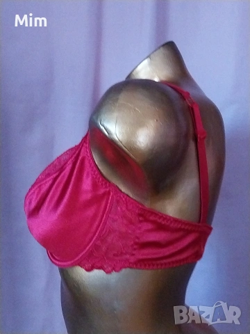 STINNA 85 D Червен сатенен сутиен , снимка 2 - Бельо - 54984725