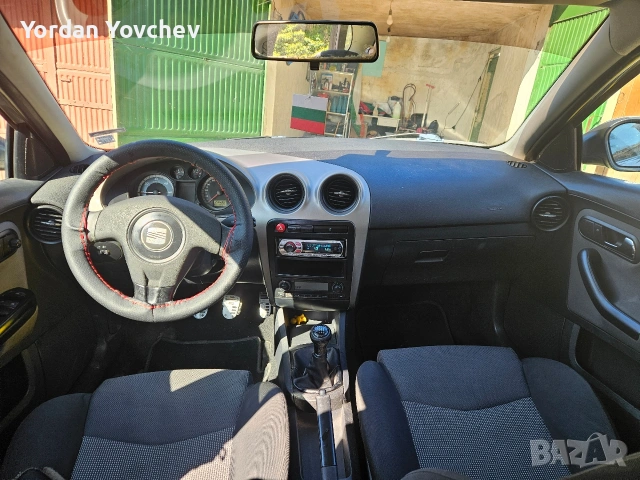 Seat Ibiza 1.9 131 k.с., снимка 12 - Автомобили и джипове - 54071467