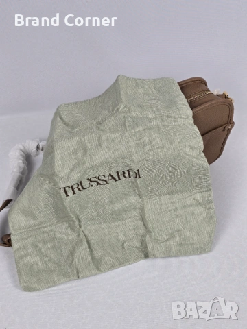 Нова дамска чанта Trussardi Ardisia Camera Bag, снимка 6 - Чанти - 54409286