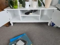 Шкаф за телевизор, снимка 2