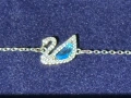 Нова Дамска Гривна Swarovski Dazzling Swan bracelet с пълна опаковка и документация, снимка 3