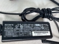 Оригинално зарядно за лаптоп Sony vaio 19.5V 2A 39W , зарядно Sony 19.5V 2A 39W , VGP-AC19V74, снимка 3