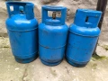 3 броя газови бутилки , снимка 1
