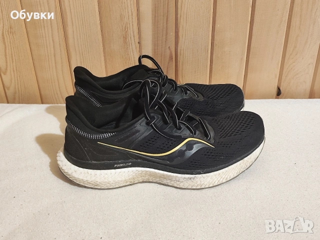 Маратонки Saucony Hurricane 23