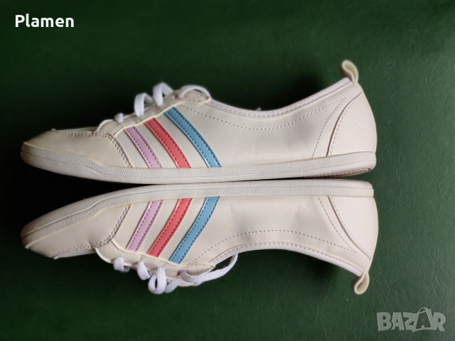 Дамски оригинални маратонки "Adidas", снимка 5 - Маратонки - 54625130