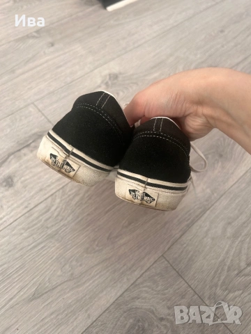 Кецове Vans, снимка 5 - Кецове - 54624041