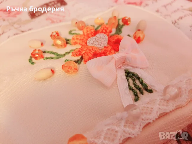Несисери с 3D бродерия, дантела и мъниста, снимка 4 - Портфейли, портмонета - 55302095