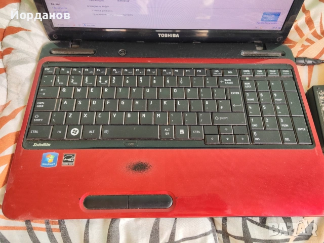 Лаптоп Toshiba Satellite L750D-14R, снимка 2 - Лаптопи за дома - 54374767