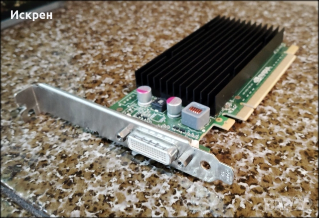 NVIDIA - NVS 300, снимка 2 - Видеокарти - 54391443