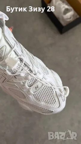 Дамски маратонки New Balance 9060, 4цвята, снимка 10 - Маратонки - 55689624