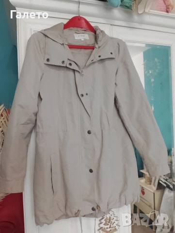 Олекотени якета цена 3€, снимка 10 - Якета - 54313523