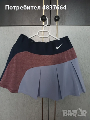 Спортна тенис пола NIKE -нова ,размер L