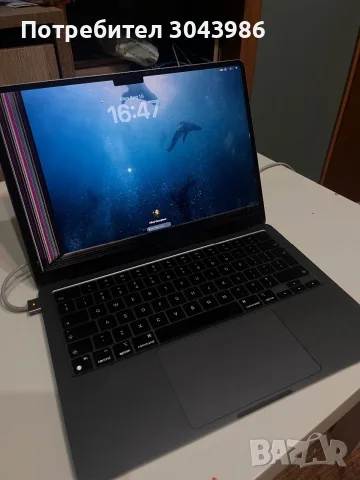 MacBook Air 13” M3/8GB/256GB-работи отлично, дефектен дисплей, снимка 3 - Лаптопи за работа - 55620362