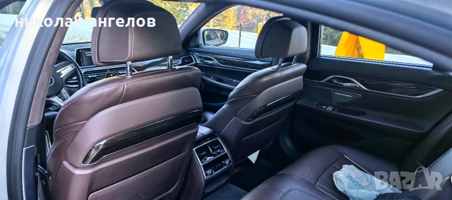 BMW 750i X drive, снимка 10 - Автомобили и джипове - 54256955