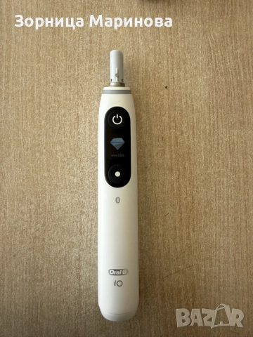 Продавам електрическа четка за зъби Oral-B iO 6 в отлично състояние, снимка 3 - Други - 55523920