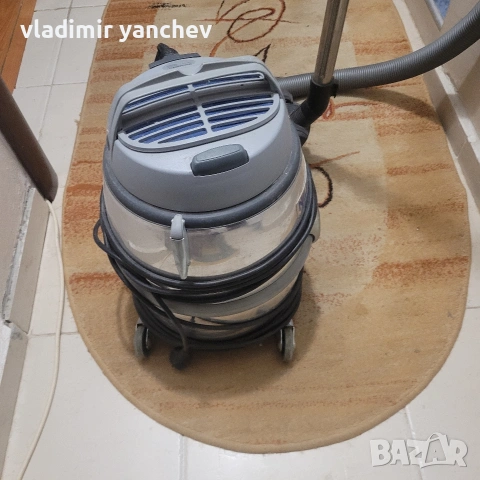 прахосмукачка професионална