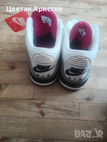Размер US 18 - Jordan 3 Retro Mid White Cement Reimagined, снимка 3 - Кецове - 54510092