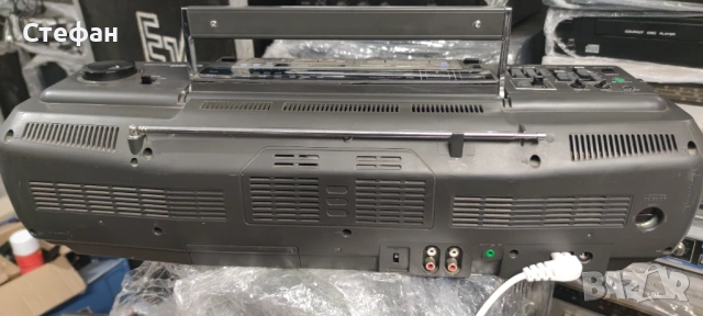 Sony CFD-D77 FM/AM CD касетофон , снимка 5 - Радиокасетофони, транзистори - 54137446