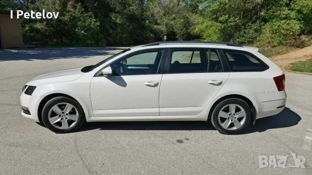 Skoda Octavia 1.6 TDI, снимка 3 - Автомобили и джипове - 54314217