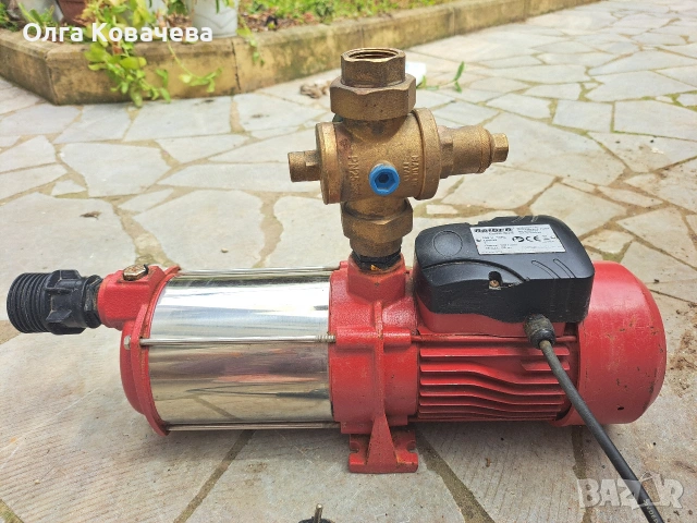 Помпа за вода Raider RD-MSWP86 (1000W, 58m напор) с монтиран манометър, снимка 2 - Други - 54408144