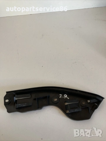 Конзола за задната дясна броня за Volkswagen Touareg (2005) 7L6807394A