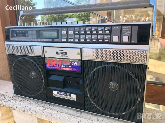 Радиокасетофон HITACHI TRK 7990E, снимка 3 - Радиокасетофони, транзистори - 55043106