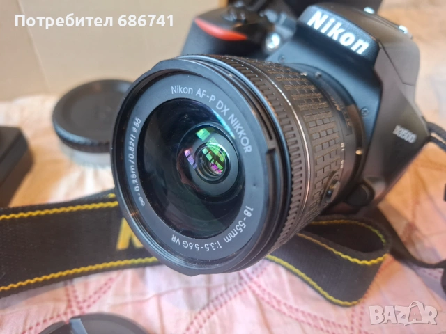 Фотоапарат Nikon  D3500  на 7,3 к.