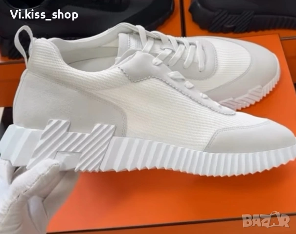 Нови обувки Hermes