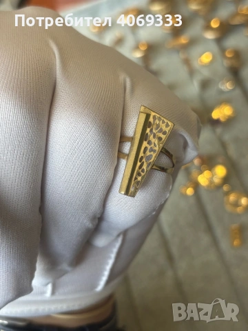 Златен пръстен пиано 2.96гр 14 к