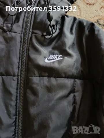 Дамско яке Nike Therma-FIT c качулка, размер [S] – Оригинал, снимка 4 - Якета - 55528264