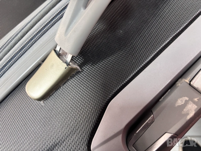 Голям Твърд Куфар с Колела, снимка 11 - Куфари - 54146134