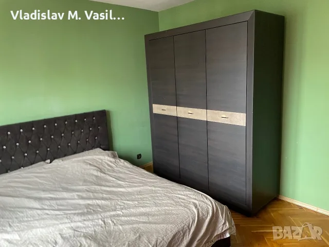 Продавам 3стаен апартамент