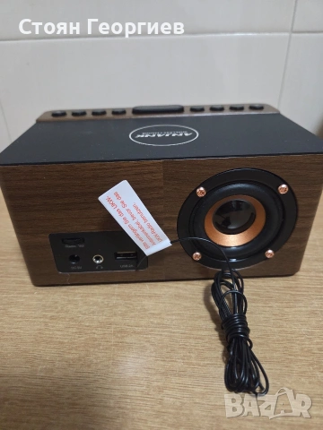 ANJANK Дървен дигитален LED будилник с FM радио, снимка 2 - Радиокасетофони, транзистори - 54570854