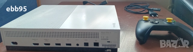 Xbox One S с контролер и кабели!, снимка 3 - Xbox конзоли - 54708410