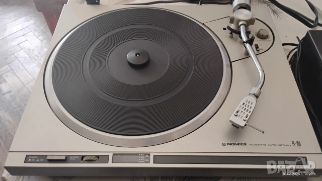 Pioneer PL-100 полуавтоматичен грамофон, снимка 3 - Грамофони - 54979648