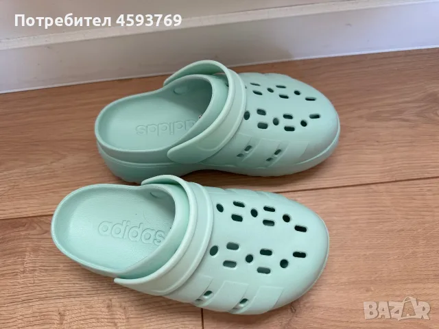 Нови кроксове adidas, снимка 3 - Чехли - 55550847