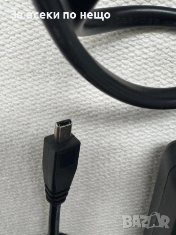 Оригинално зарядно Sony AC-UB10C за фотоапарати Sony, снимка 4 - Батерии, зарядни - 53986126