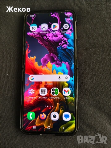 Продавам Samsung galaxy z flip 4 