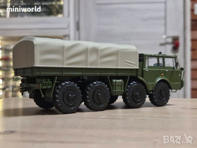 Tatra T813 "KOLOS" 8x8 1967 - мащаб 1:43 на DeAgostini моделът е нов в блистер, снимка 4 - Колекции - 54436365