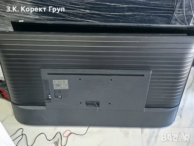 Смарт телевизор Samsung UE55U8072, снимка 6 - Телевизори - 55240366