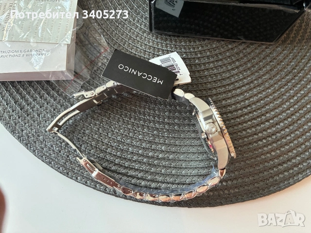 Часовник Emporio Armani SEA EXPLORER AR60080, снимка 7 - Мъжки - 55070391