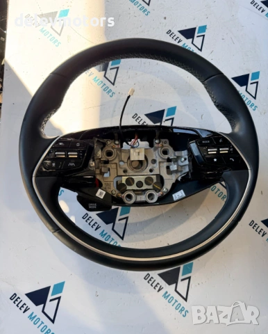 56111AT000, 56100A0130 мултифункционален кожен волан с пера от Kia Niro 2 SG2 EV електро 204 кс.