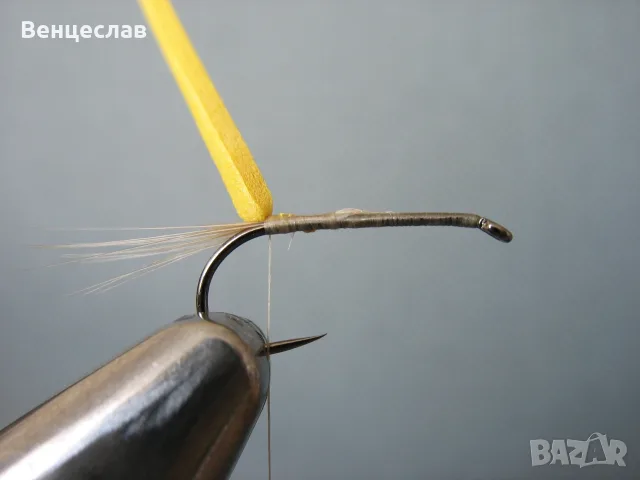 Изкуствени мухи - еднодневка, снимка 4 - Стръв и захранки - 55680033