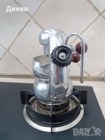 Винтидж италианска кафеварка La Sorrentina (Atomic Design) – Отлично състояние! , снимка 5 - Антикварни и старинни предмети - 55450672
