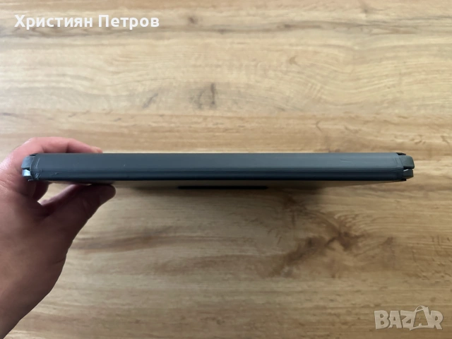 КАТО НОВА !!! Безжична клавиатура - кейс и поставка - LOGITECH Slim Folio Pro - iPad Pro 12.9, снимка 7 - Клавиатури и мишки - 55130134