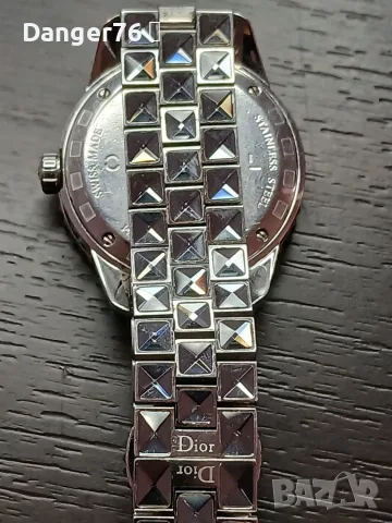 Луксозен часовник с диаманти и сапфири Dior  Christal, снимка 9 - Дамски - 55353806