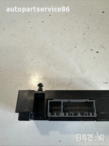 Bluetooth контролен модул за Chrysler Grand Voyager 2.8 Crd (2011) 05064483ae, снимка 2 - Части - 54604067
